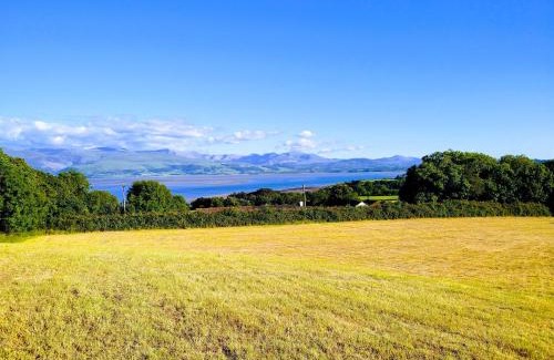 Penmon Apartment | Tyddyn Crwn Country-House Apartments