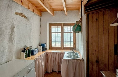 Castell de Ferro Cottage | Typical Andalusian farmhouse surrounded by mountains and 8 km from the sea