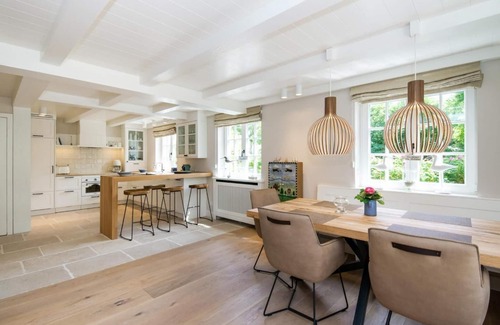 Keitum Apartment | Typisches Friesenhaus Unter Reet