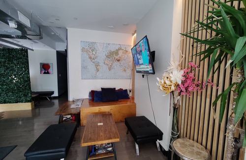 Cardozo Hostel | U Street Capsule Hostel