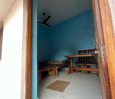 Padrauna House | Uday Homestay