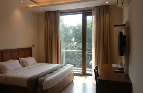 Hanuman Road Area Bed & Breakfast | UDS Villa - Next to VFS, Walking to Connaught Place