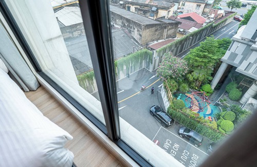 District 4 Apartment | Ultimate 3BR Retreat | Prime D1 Location | 5⭐ Amenities