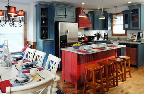 Branson Condo | ULTIMATE in Resort Amenities! 3BDR/2BA Cottage!