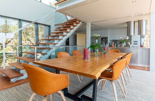 Monserrate Villa | Ultra Modern Cascais Villa | 4 Bedrooms | Villa Equador | Pool Table | Stunning.