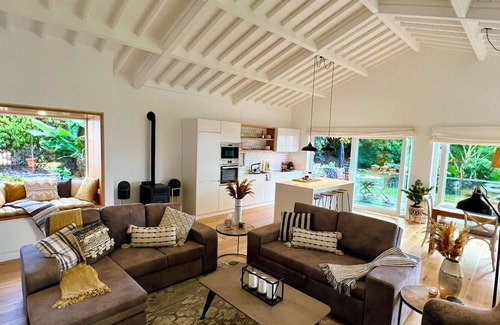 Angra do Heroismo House | Ultra-Private home, tranquil 4-bedroom, 2.5 bathroom house on Terceira Island.