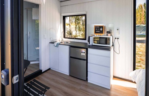 Clyde House | Under the Vines in Earnscleugh by Tiny Away