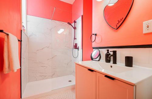 Downtown Montreal Apartment | Unique Downtown Montreal Stay with Private Terrace