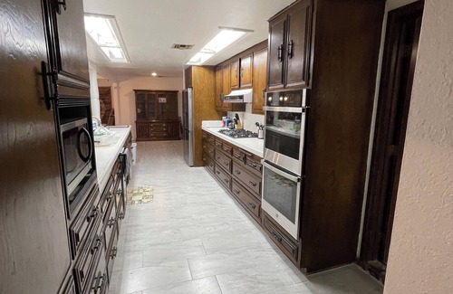 Canyon Lake House | Unique location of Spacious ground floor 5 bedrooms 4 bath at Gated Canyon Lake