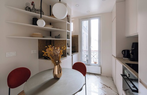 18th Arrondissement Apartment | Unique & Luminueux - Appart 1 chambre- Montmartre!