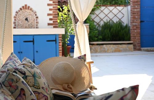 Neoric Apartment | Unique retreat - Apartment Harmony with private pool