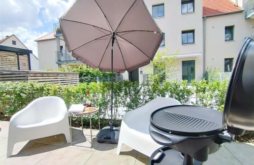 Buckenhof Apartment | UniverCity Apartment für bis zu 4, Terrasse, Grill