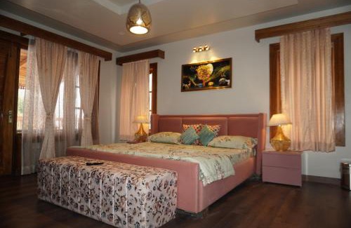 Nainital Apartment | Unravel 3BR Floor Nainital
