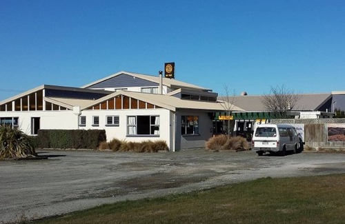 Waitaki District House | Unwind @ Richmond Inn Single Unit