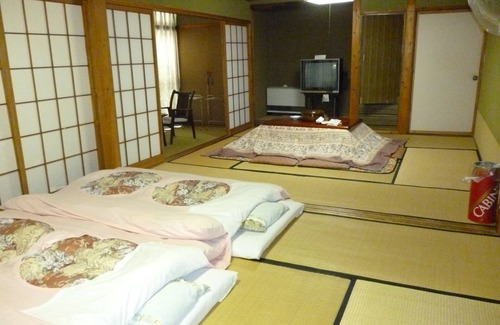 Yudanaka Shibu Onsen House | Uotoshi Ryokan