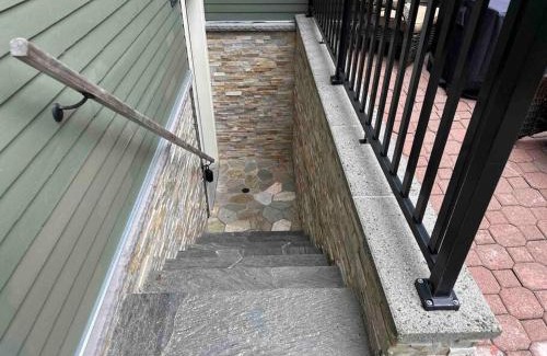 Saanich House | Upscale Character Home with Luxurious Amenities