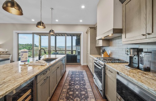 Deep Gap Cabin | Upscale Mountain Home with Views