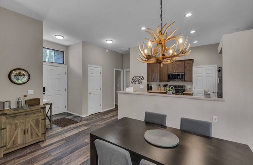 Plumas Eureka Estates House | Upscale mountain boutique home! - 26 Alder Court