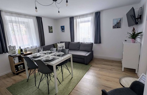 Bad Bleiberg Apartment | UPSTAIRS, 2 BEDROOMS APARTMENT - small room with 2 single beds