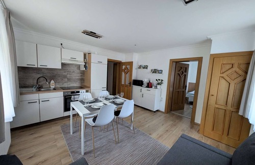 Bad Bleiberg Apartment | UPSTAIRS, 2 BEDROOMS APARTMENT - small room with double bed