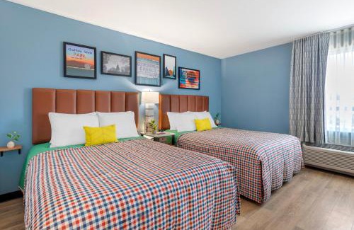 Greater Palm River Point CDC Hotel | Uptown Suites Extended Stay Tampa FL - Riverview