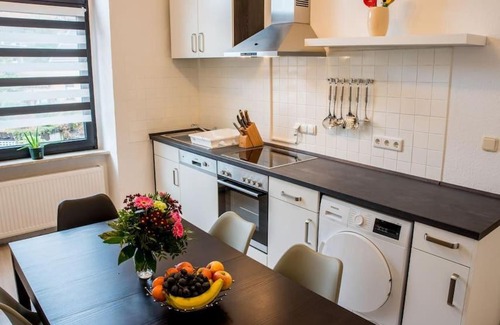 Barmen Apartment | Urban Experience