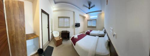 Sahakar Nagar Hotel | Urban Stay