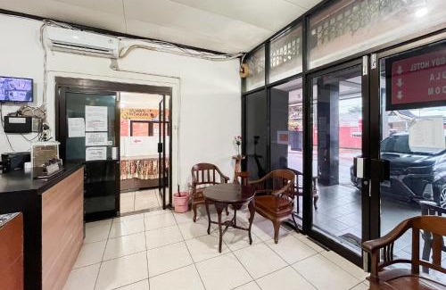 Marusu Hotel | Urbanview Hotel Transit Near Bandara Sultan Hasanuddin