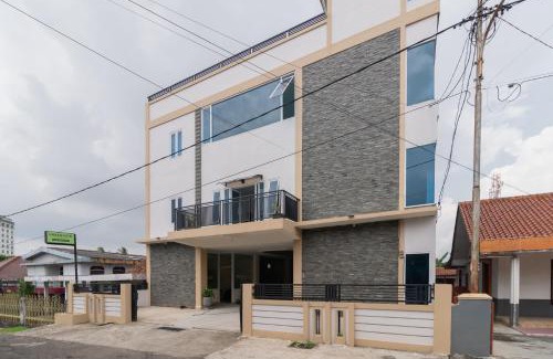 Palembang Hotel | Urbanview Hotel Ephe Palembang by RedDoorz