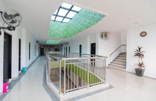 Palembang Hotel | Urbanview Hotel Ephe Palembang by RedDoorz