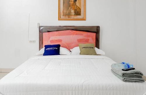 Cianjur Hotel | Urbanview Hotel Rio Life House Cianjur by RedDoorz