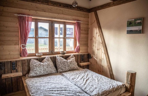 Lichtenau im Waldviertel House | Urlaub am Erlebnishof Strasser