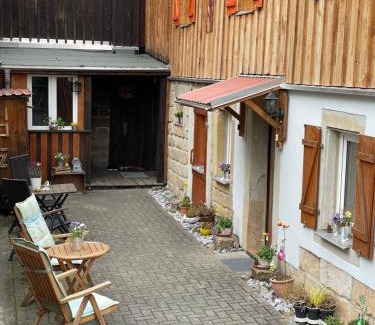 Lichtenhain Apartment | Urlaub im Oberstübchen