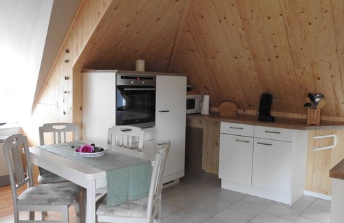 Demmin Apartment | Urlaub Unterm Reetdach - Ferienwohnung