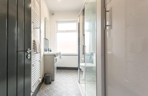 Leigh Apartment | Urmston House