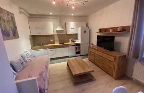 Krosno Apartment | Urocze mieszkanko