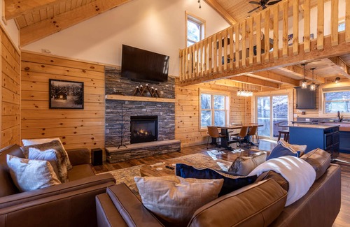 Sugar Mountain House | Ursa Minor - Long Range Views, hot tub, Peloton, more at Beautiful 3bd/2ba home on Sugar