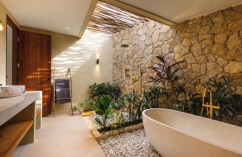 Selong Belanak Hotel | Uryah Hotel Lombok