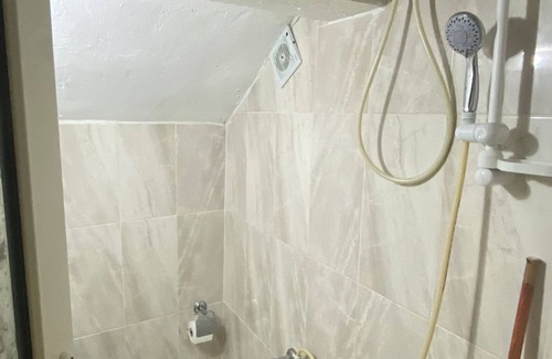 Sorgun Mahallesi House | Uygun Yollu Tatil Yapmak Isteyenlere Özel bir Daire Denize 1 km Uzaklıkta