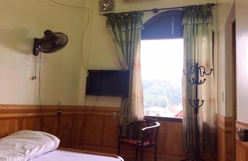 Ngoi Tu Hotel | Vân Anh Guesthouse
