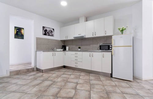 San Agustin Apartment | Vacation Apartment 'Las Flores5' with Sea and Beach View, Wi-Fi and Air Conditioning