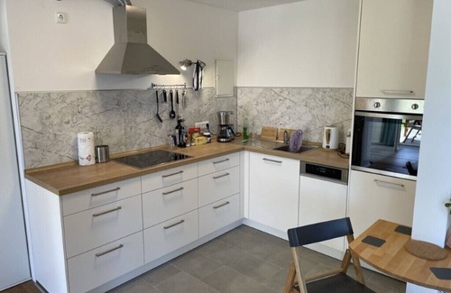 Ringenwalde Apartment | Vacation apartment at Düstersee with terrace and sauna in your own garden