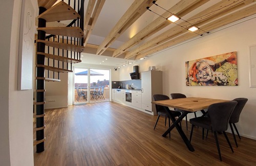 Nordheim a. Main Apartment | Vacation apartment Scheuring 2nd floor north