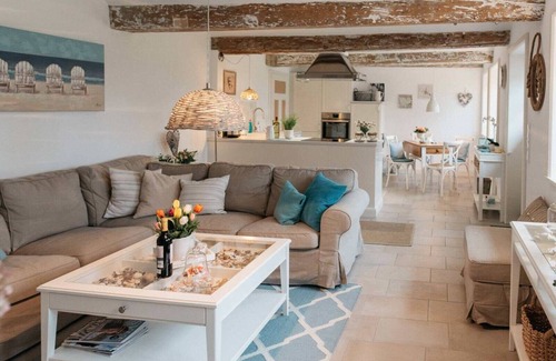 Steinbergkirche Apartment | Vacation apartment Kleenes Möhlenhuus