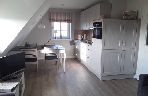 Wrixum Apartment | Vacation apartment/apartment for 2 guests with 50m² in Wrixum on Föhr (109663)