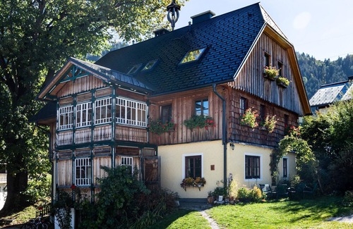 Aigen im Ennstal Apartment | Vacation apartment Grimmingblick - 1 sheep room - Allamoarhof - Radlingmayer family