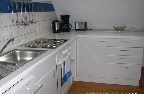 Zeyern Apartment | Vacation apartment (90sqm) with garden and pavilion