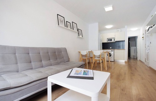 Morro Jable Apartment | Vacation Apartment "Playa Morro Jable 2a" near the Beach with Wi-Fi