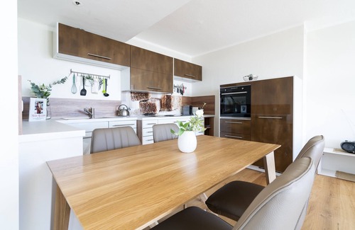 Alt-Travemunde/Ronnau Apartment | Vacation apartment Nordermole, fantastic panoramic view