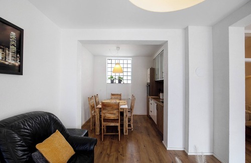 Worms Apartment | Vacation apartment 'Schlosspark 2' with Wi-Fi